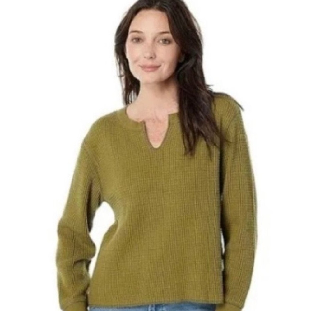 Madewell V-Neck waffle knit Henley in Olive Green Medium